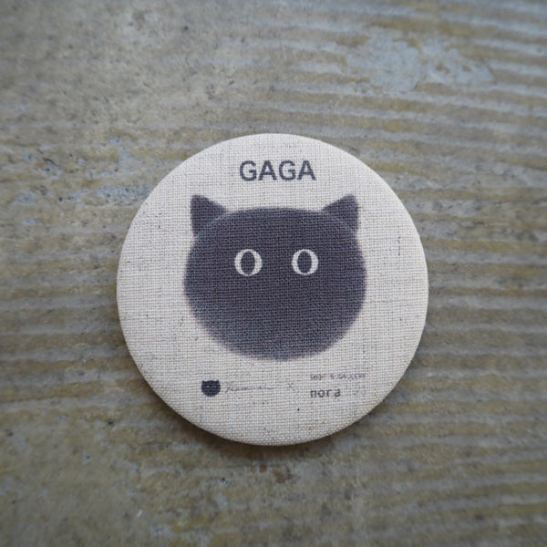 Kamwei Fong   can mirror